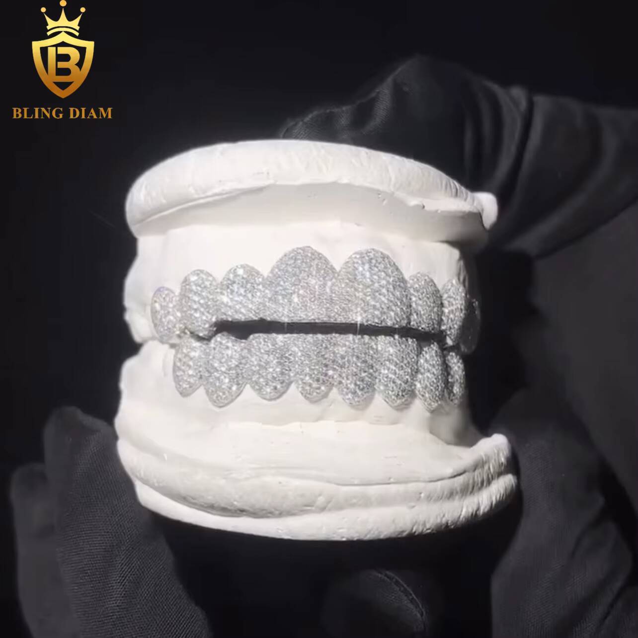 Blingdiam Jewelry Hip Hop Style Custom Teeth Grillz 925 Silver VVS Moissanite Iced Out Diamond
