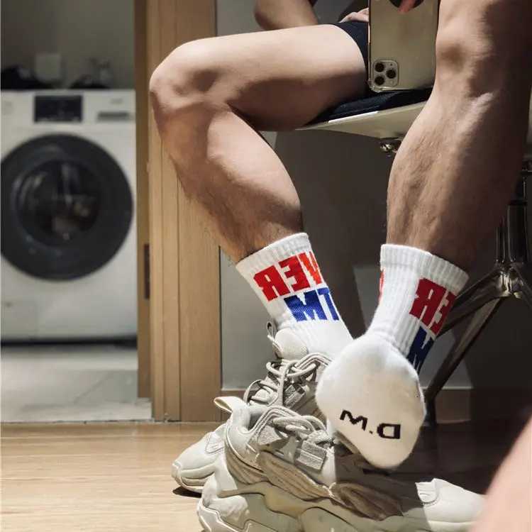 1 Pair Fashion White Color Letter Socks Gay Top Vers Sexy Men Sports Long Tube Streetwear Socks Comfortable Socks X250725