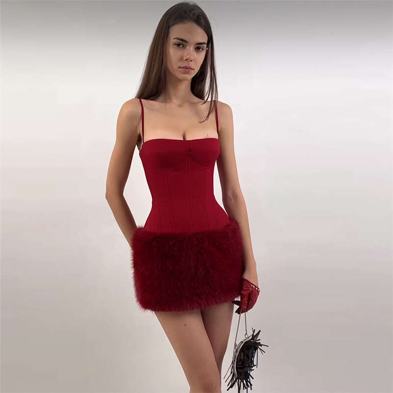 2024 Autumn Winter New Fashion Sexy Strapless Plush Bodycon Dress for Women 782