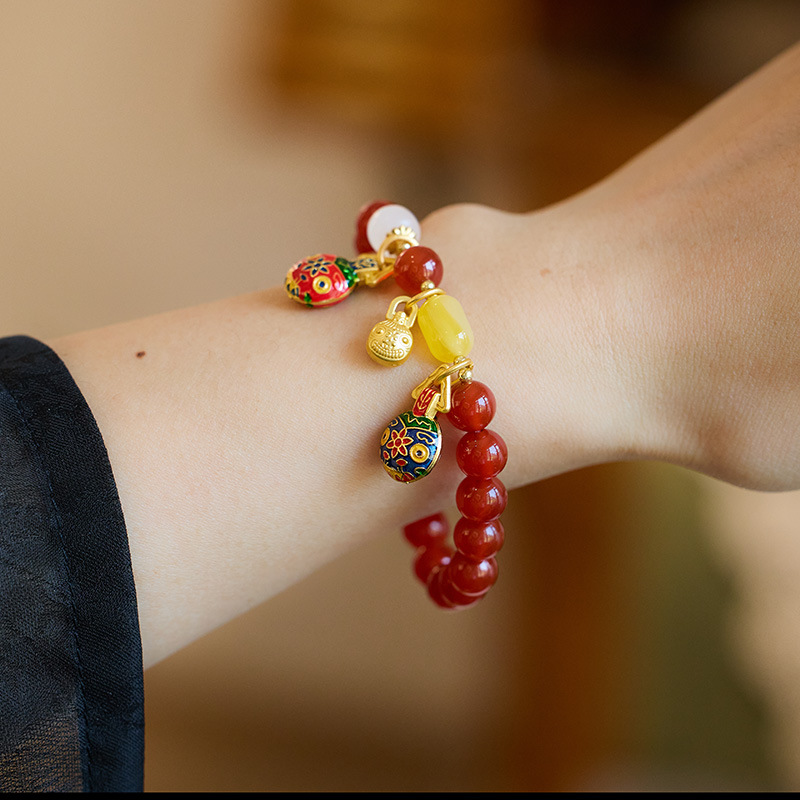 New Design Chinese Style Versatile Bracelet Natural Red Agate with Gold Devouring Beast Type II Amber Pendant for Women