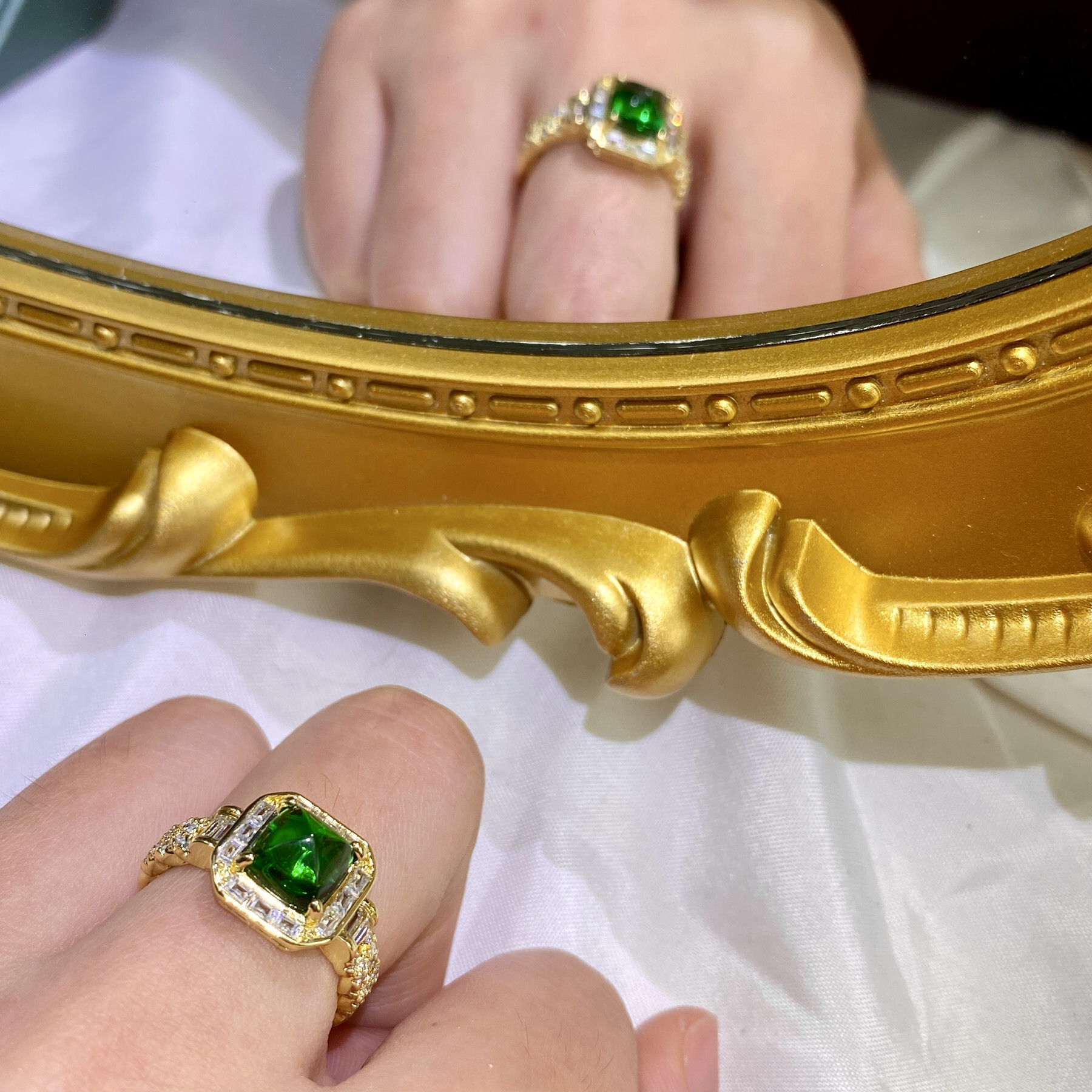 Imitation Natural Colombian Cultivated Emerald Sugar Tower Ring Luxury Jewelry For Women Creative Cuban Chain Design Colorful Designer Jewelry Gem Gre