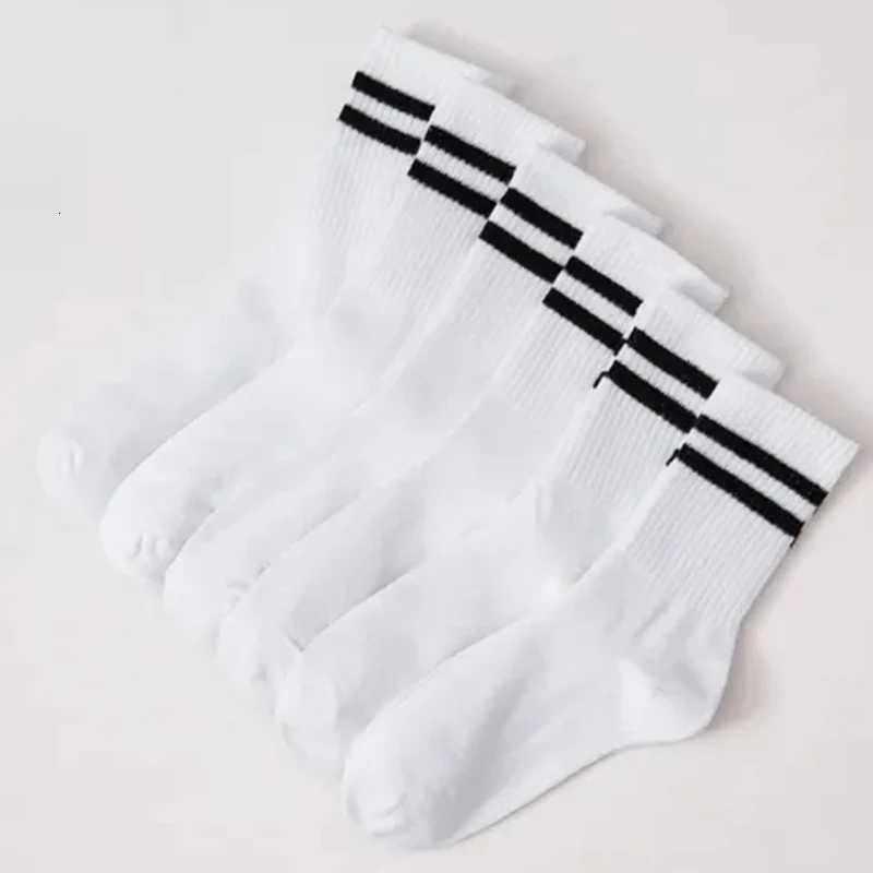 10pcs=5pairs High Quality Men Socks Cotton Breathable Sweat-absorbent Middle Tube Black Socks Deodorant Business Men Gift Socks X250725