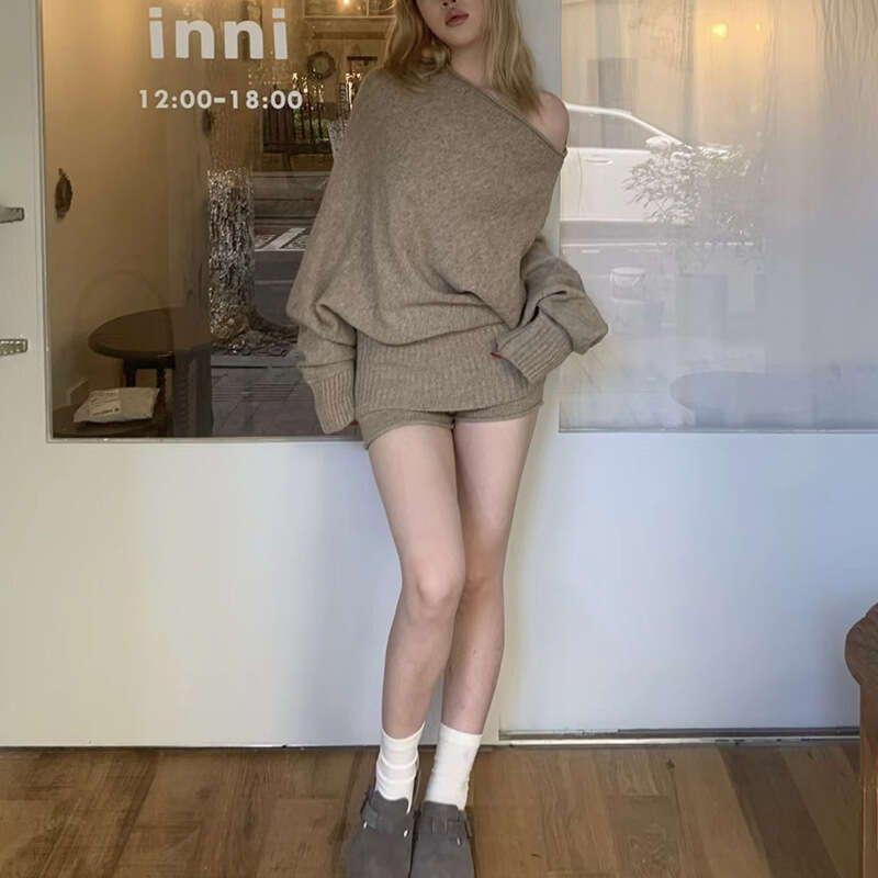 2024 Autumn New Women's Solid Color Loose Long Sleeve Top Fashion High Waist Shorts Set 6e5