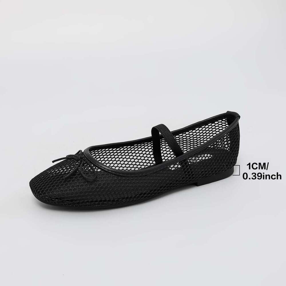 Summer New Breathable Women 2025 French Style Mesh Soft Sole Flat Shoes for Outdoor Wear with a High-End Feel