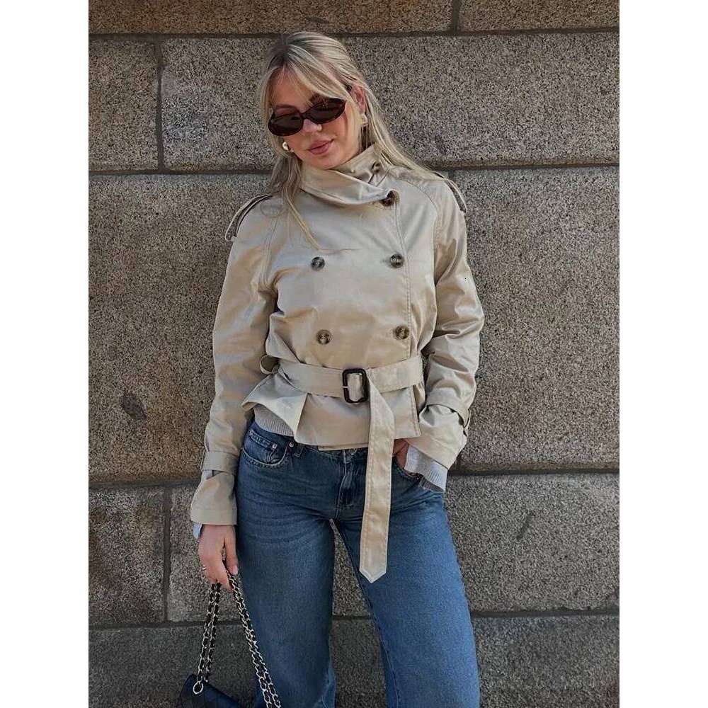 Spring Women's Short Jacket Trench Coat Belt Double Breasted Stand Collar Long Sleeve Outerwear 2025 New High Street Windbreaker