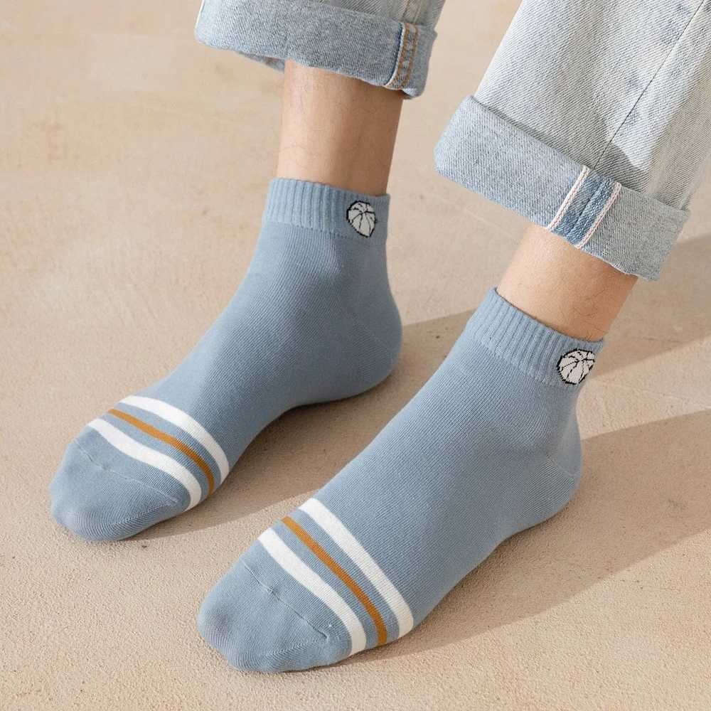 6 Pairs Striped Sports Socks Men Fashion Low Cut Ankle Socks Boys High Quality Short Socks X250725