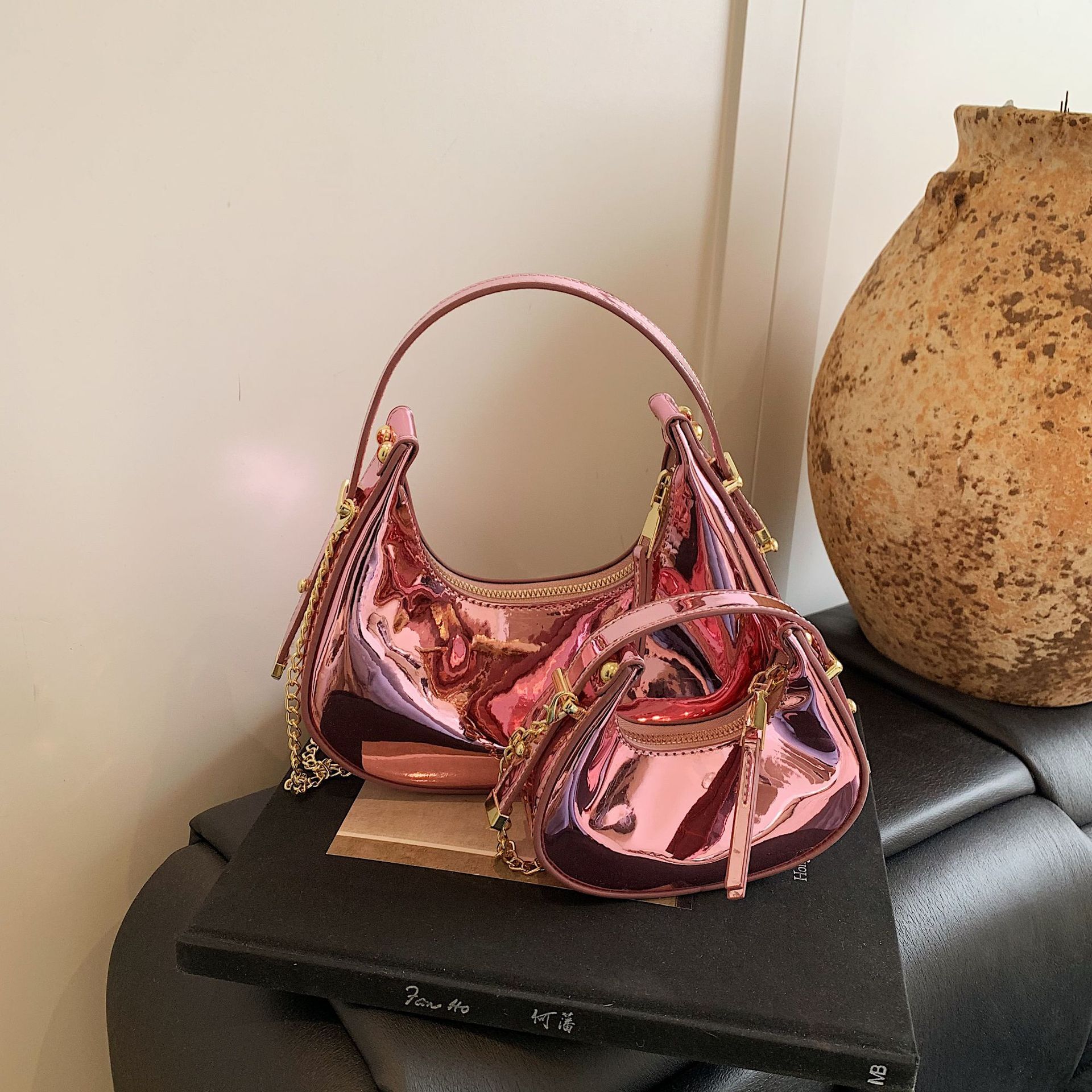 Luxury Brand Designer Bag Mini Acrylic Handbag 2025 New Patent Leather Glossy Handheld Bag Underarm Bag Lipstick Coin Purse