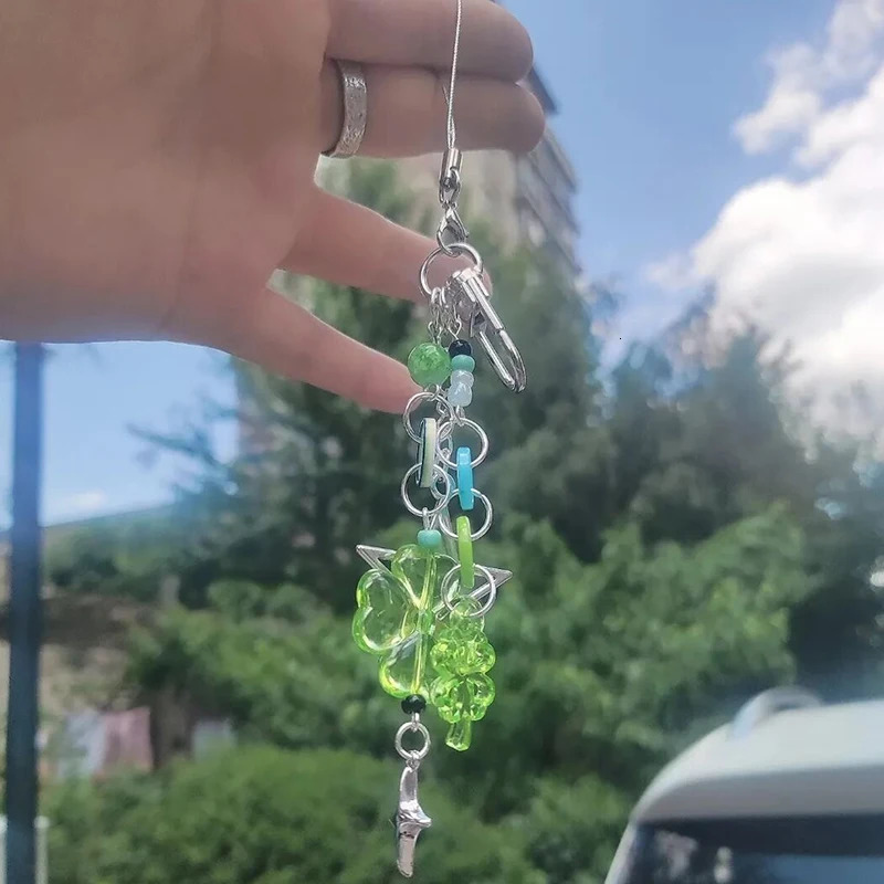 Anime Green Four Leaf Clover Cosplay Keychain Keyring Phone Chain Key Chain Star Colorful Button Pendant Jewelry Accessory Props 250722