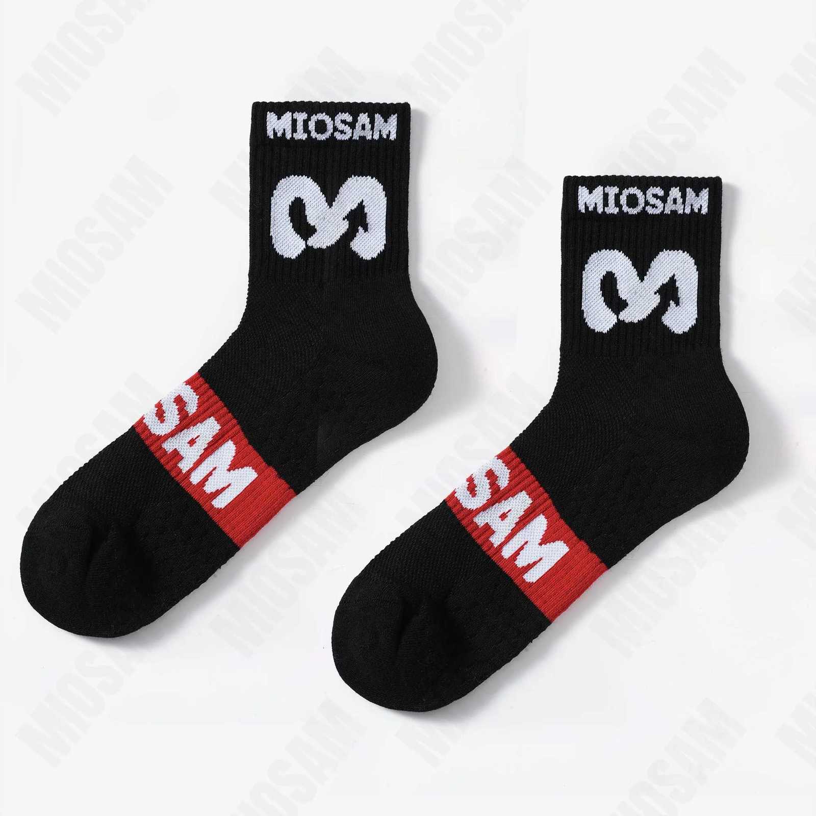2 Pairs of Mens Combed Cotton Breathable Moisture Wicking Comfort Crew Socks Casual Sports Terry Bottom Socks X250725