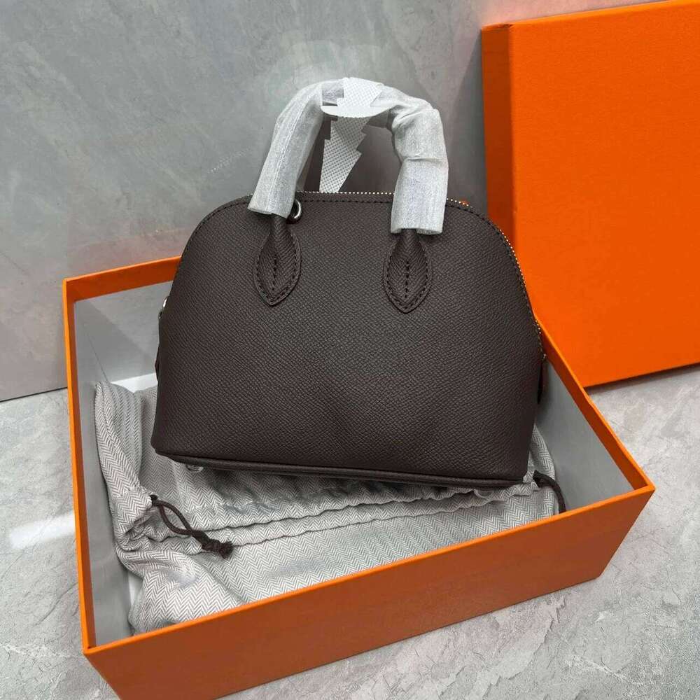 Ell Ape Leather Crossbody Ex Oulder Handbag Faionable Belt Decoration Youth Suitable Small Round Bag