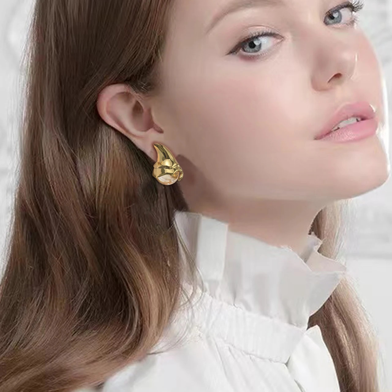 Jewelry Accessories Trendy Style White Water Droplet Glass Bead Irregular Earring For Womens Parties Gifts 250715