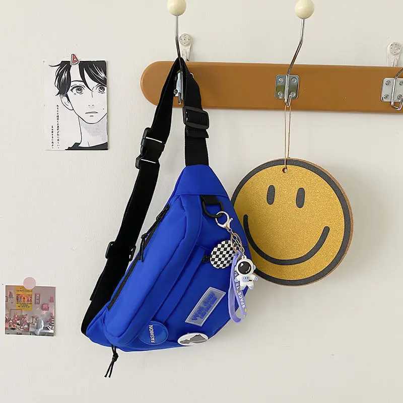 Simple Unisex Shoulder Waist Bag Japanese Small Ch Bag Ladies Shoulder Bag Student Crossbody Bag Badge Decorative Nylon Material Y250724