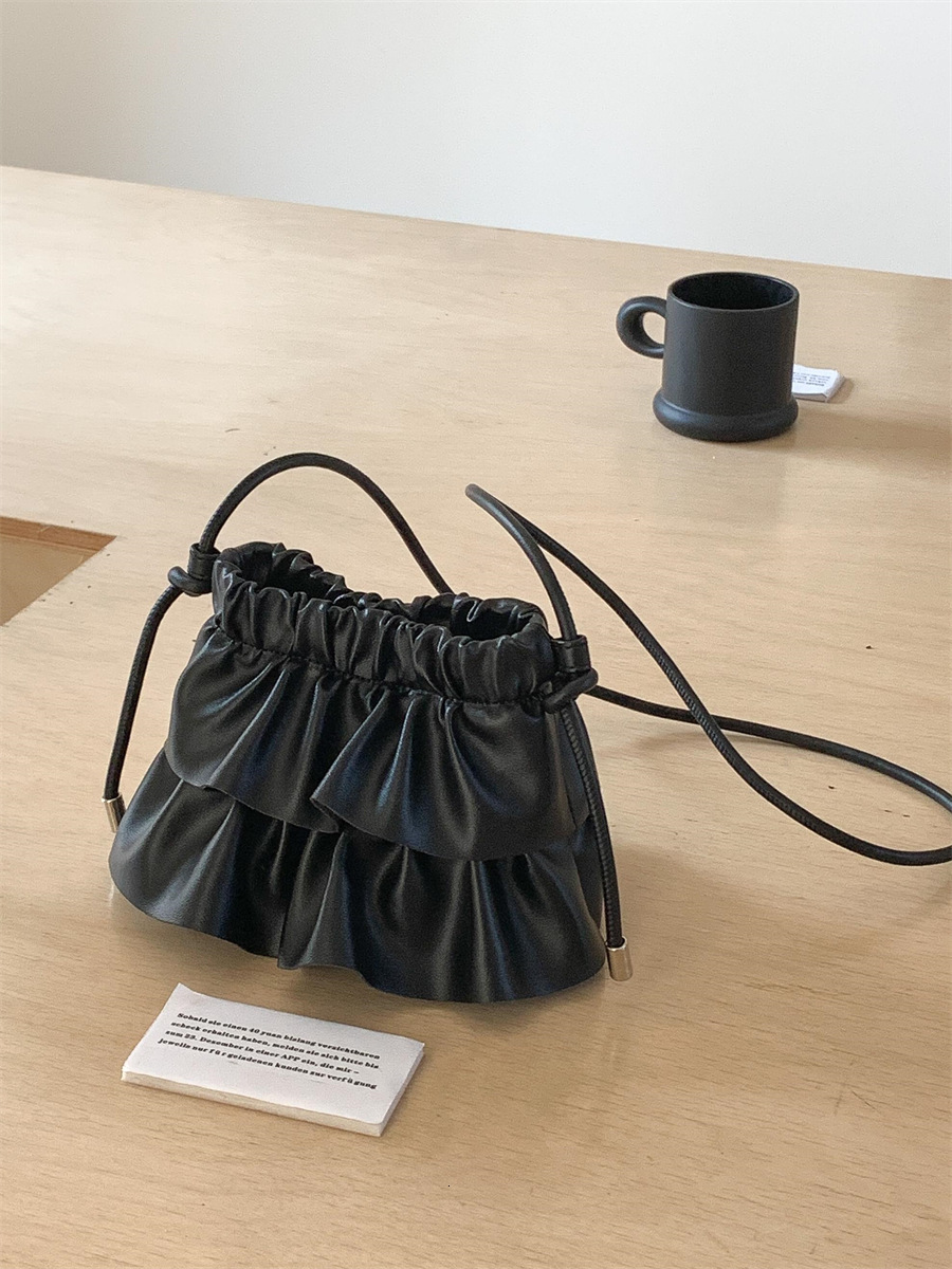 Summer women's 2025 New Women's Shoulder Bag New Ruffle Simple Personalized Trendy Soft Ruffle Crossbody Bag Summer New Women's Crossbo