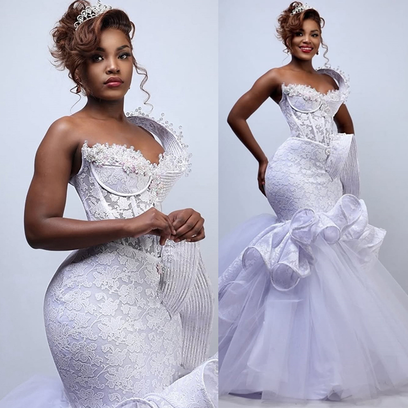 2025 Plus Size Wedding Dresses Bridal Gowns Illusion One Shoulder Beaded Lace Tiered Tulle Nigeria Wedding Gowns for African Black Women D555