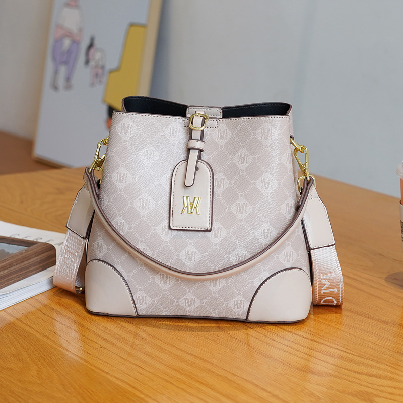 Women's bucket bag new bag crossbody bag women's fashion shoulder bag with large capacity lady handbag 2025s hot