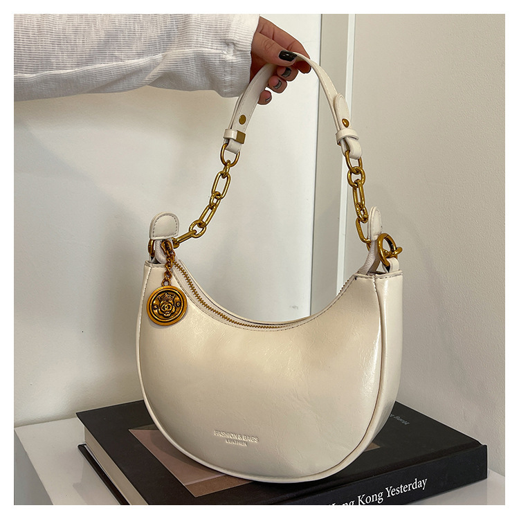 Luxury Brand Designer Bag 2025 Summer New Underarm Bag For Women, Large Capacity Fashionable Single Shoulder Crossbody Bag, Niche Design Versatile Dum