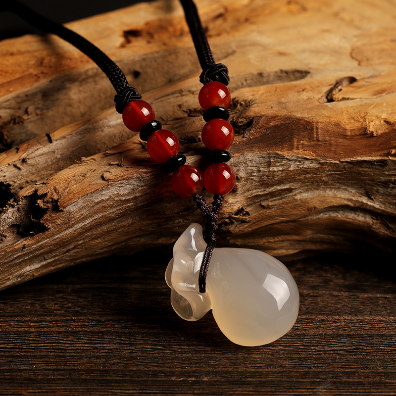 New Design Chinese Style Natural Ice Texture White Chalcedony Money Bag Pendant Unisex Necklace Jewelry