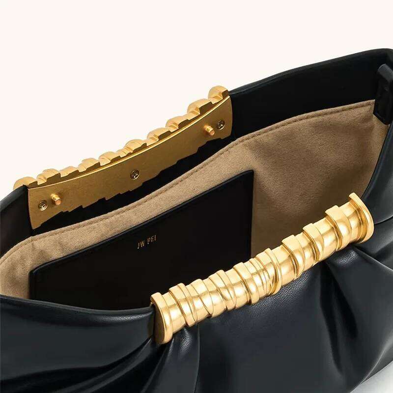French Women's Small Pleated Handbag, Metal Fashionable High-End Banquet Shoulder Crossbody Bag