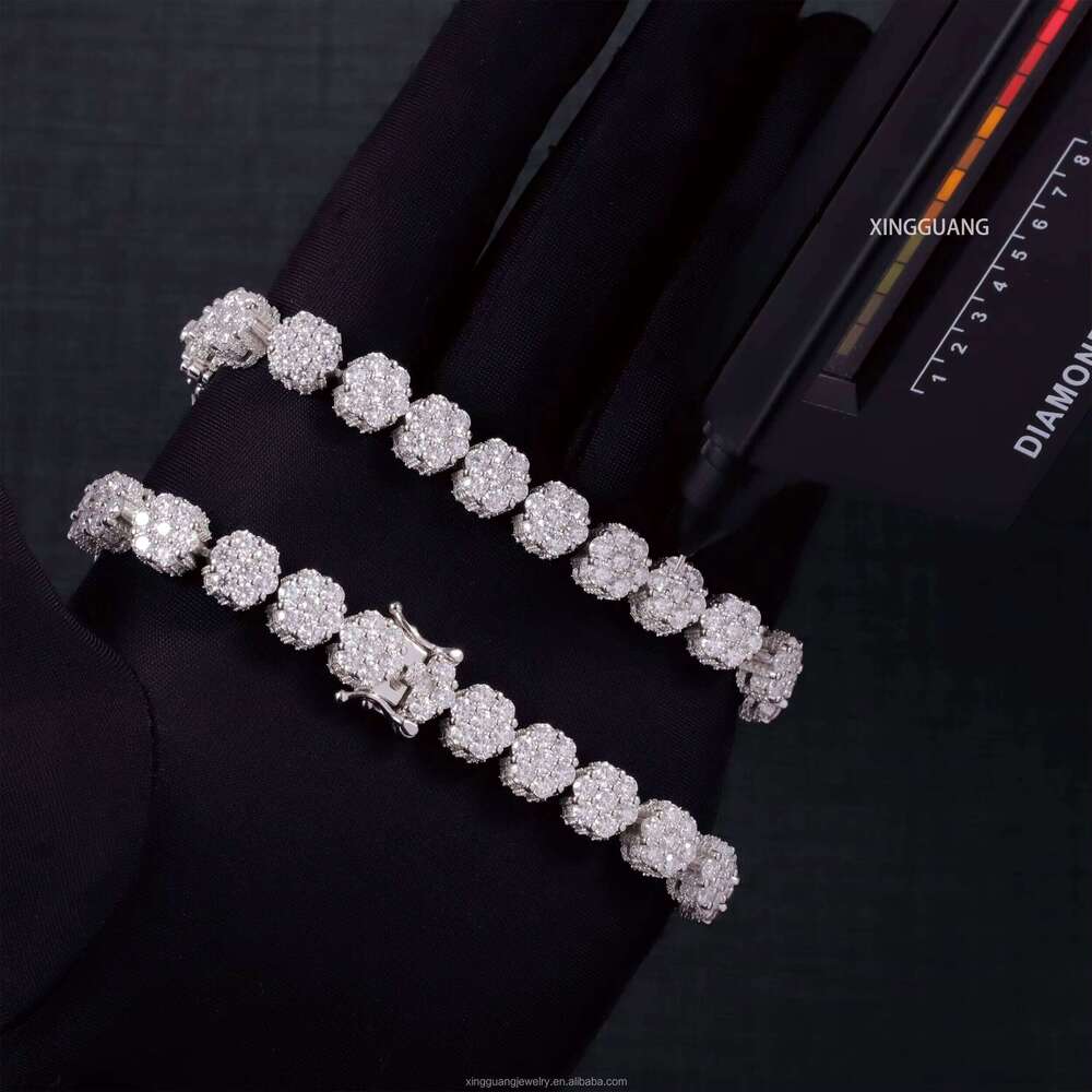100% Pass Tester Flower Design Dia Solid Sier Hip Hop For Men Women VVS Moissanite Cuban Bracelet