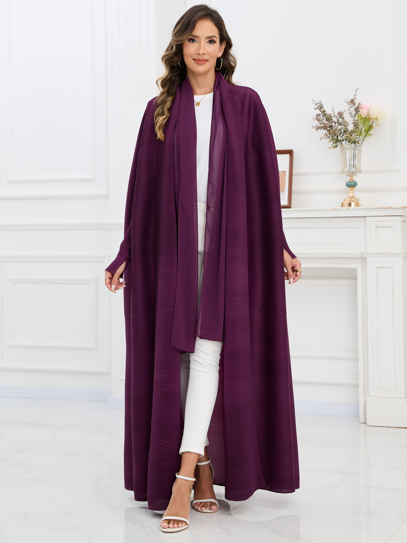 Ethnic Clothing Ethnic Dress - Vibrant Cultural Apparel for Festivals The elegant and loose cardigan with an Arabian style for ladies is trendy NZ003