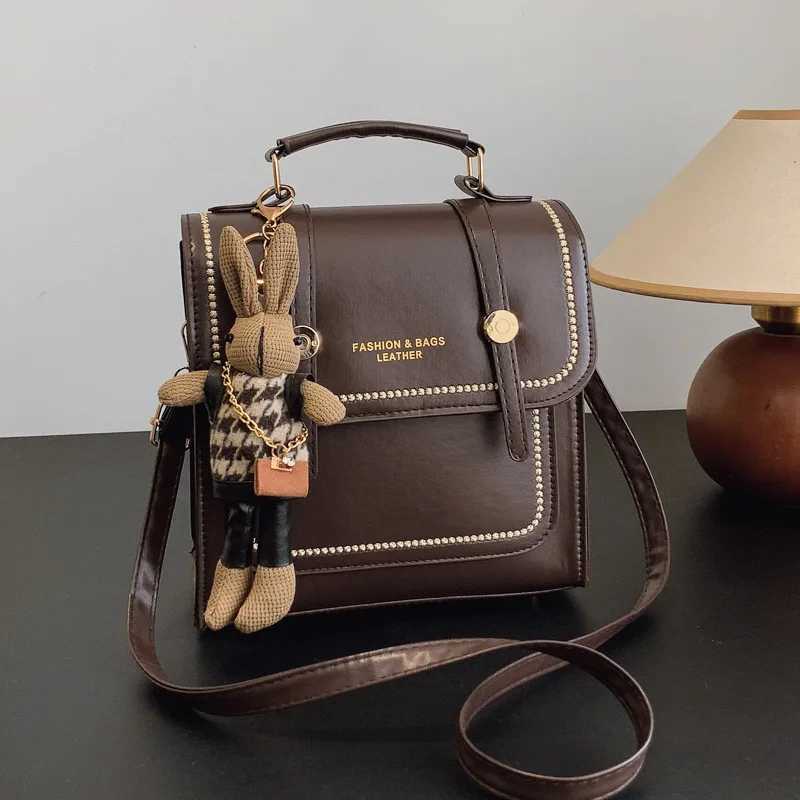 2025 New British Style Bag Versatile Backpack Mens Handheld Korean Edition Backpack Outdoor Travel Backpack Y250724