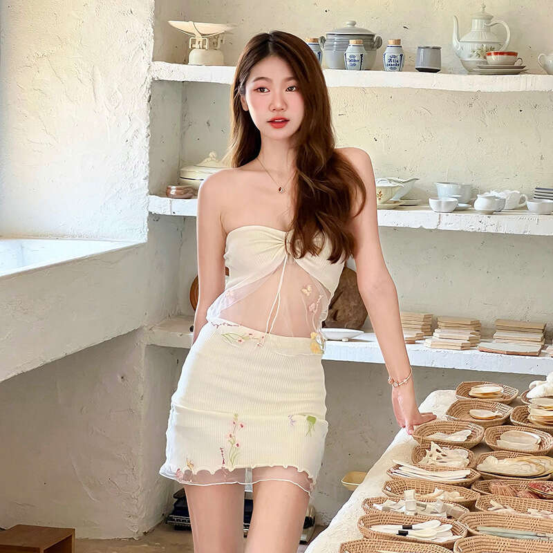 2025 Spring New Women's Solid Color Slim Fit Tube Top Vest Fashion High Waist Skirt Set f10
