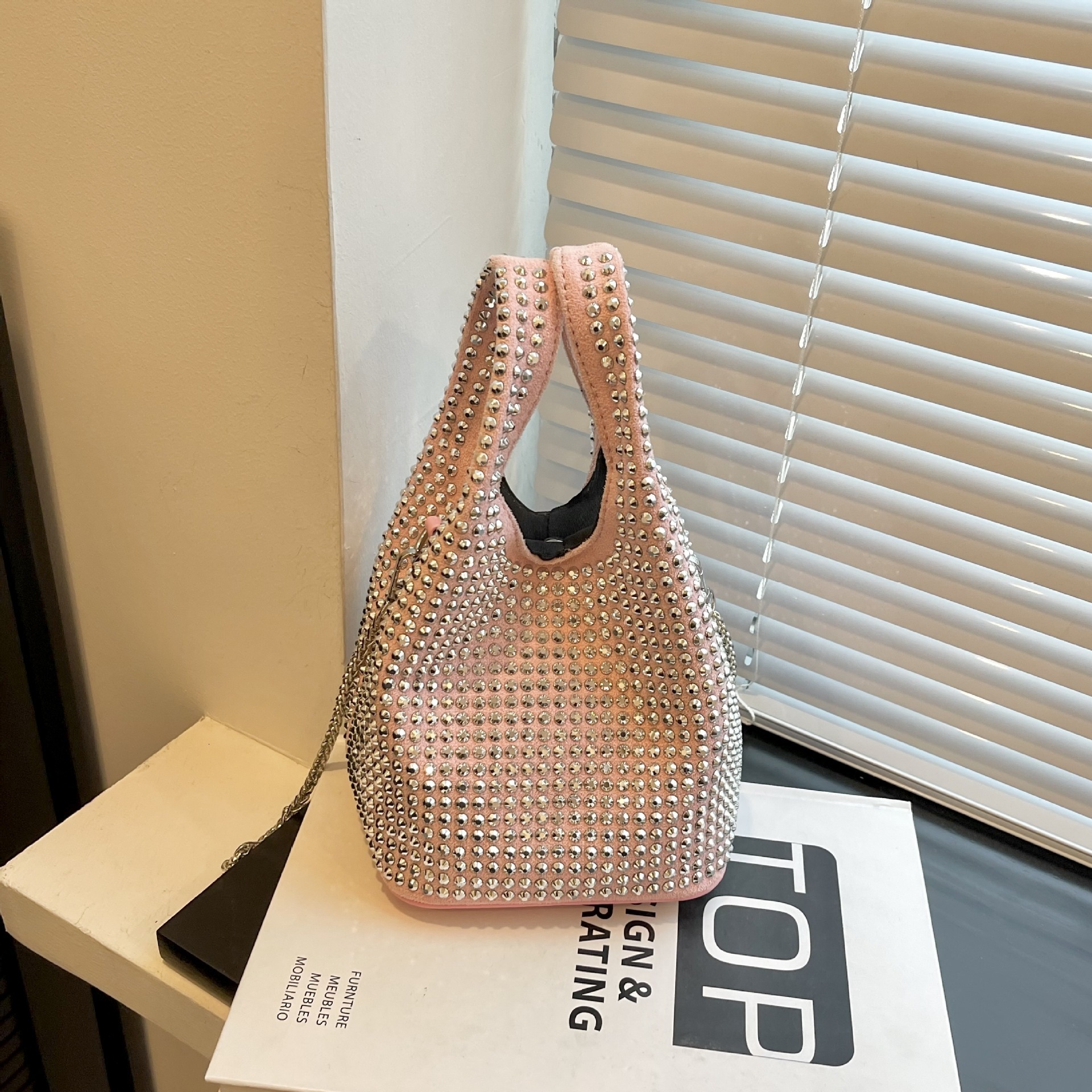 Luxury Brand Designer Bag Textured Diamond-Studded Handbag For Women 2025 New European And American Shiny Trendy Single-Shoulder Chain Crossbody Bucke