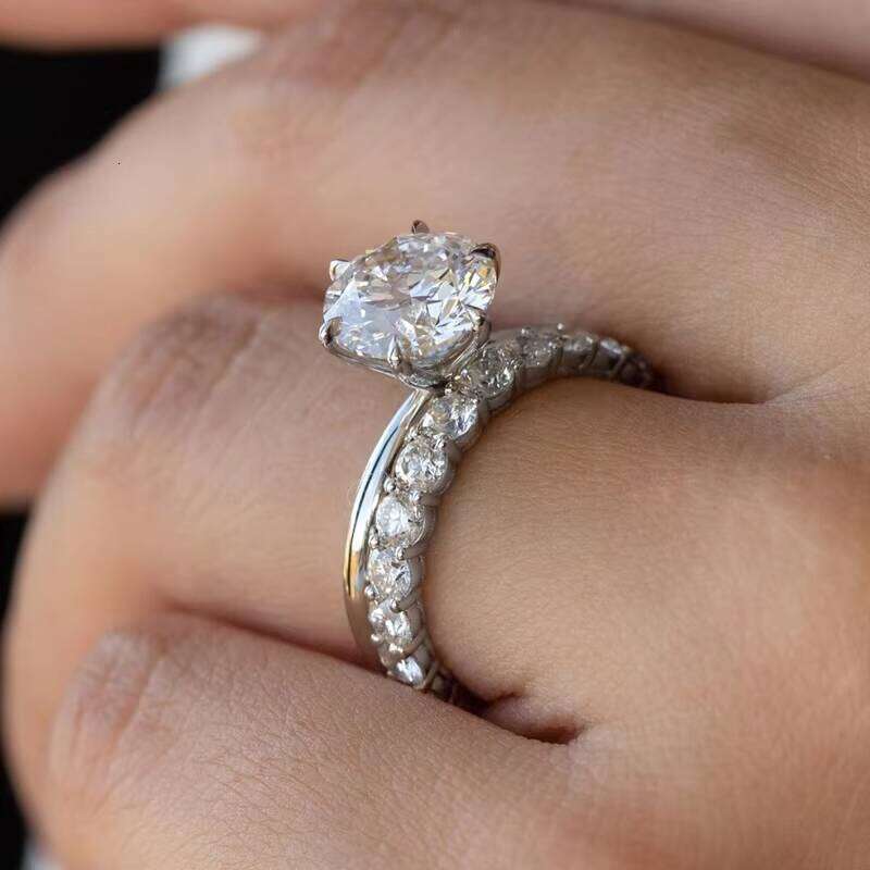 Custom Made Gold Classic Look of 2CT Round GRA Moissanite 6 Prongs 2 Tones Solitaire Ring