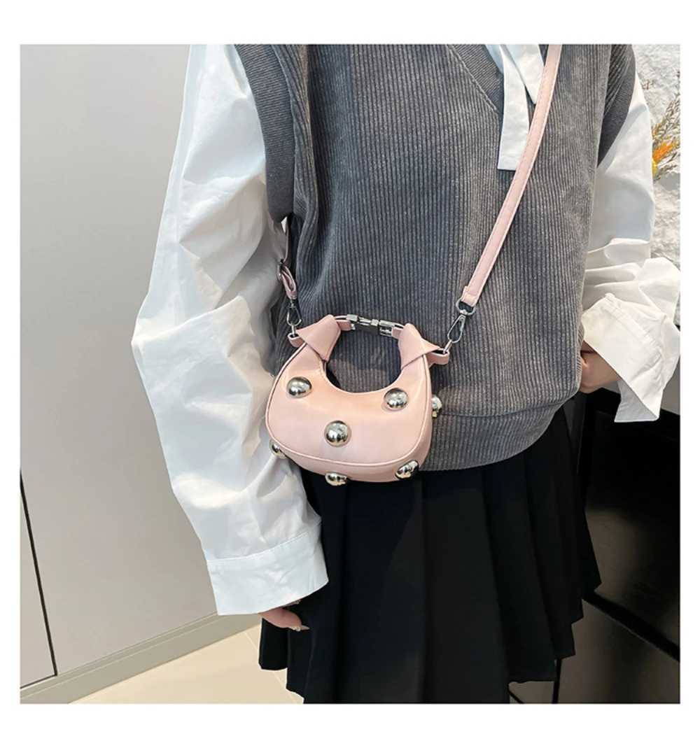 Fi High-end Studded Shoulder Bag Mini PU Leather Crossbody Bags Punk Design Fem Adjustable Strap Handbags Zipper Clutch Y250725
