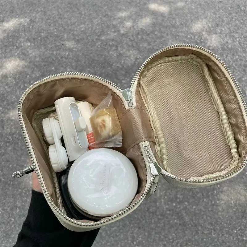 2024 Summer Fashion Square Handbags Chains Crossbody Bags Women Texture PU Shoulder Bag Elegant Chic Mini Mobile Phone Bags Y250725