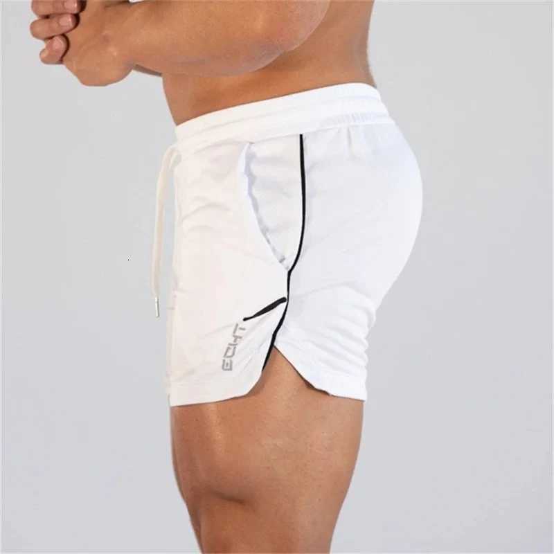 Mens New Summer Fitness Sports Shorts Gym Fitness Mens Mesh Shorts Breathable Quick Drying Beach Shorts W250724