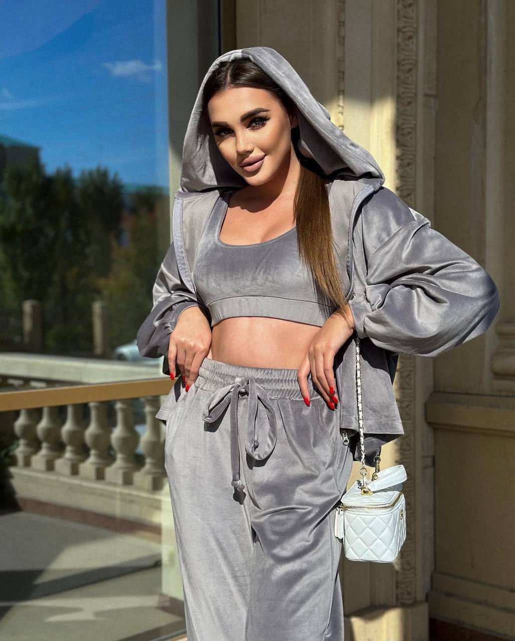 2025 New Womens Solid Color Velvet Short Hooded Top Fashion Casual Three-Piece Set