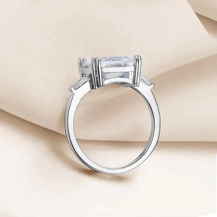 Luxury Rectangle Radiant Cubic Zirconia Moissanite Ring for Women Wedding Engagement Bridal Party Ring Jewelry Gift