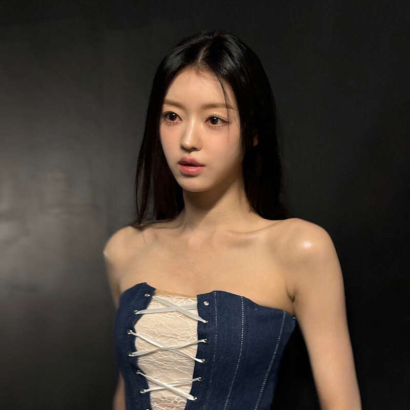 2024 Autumn New Women's Solid Color Slim Street Fashion Off-Shoulder Strapless Backless Vest 4a1