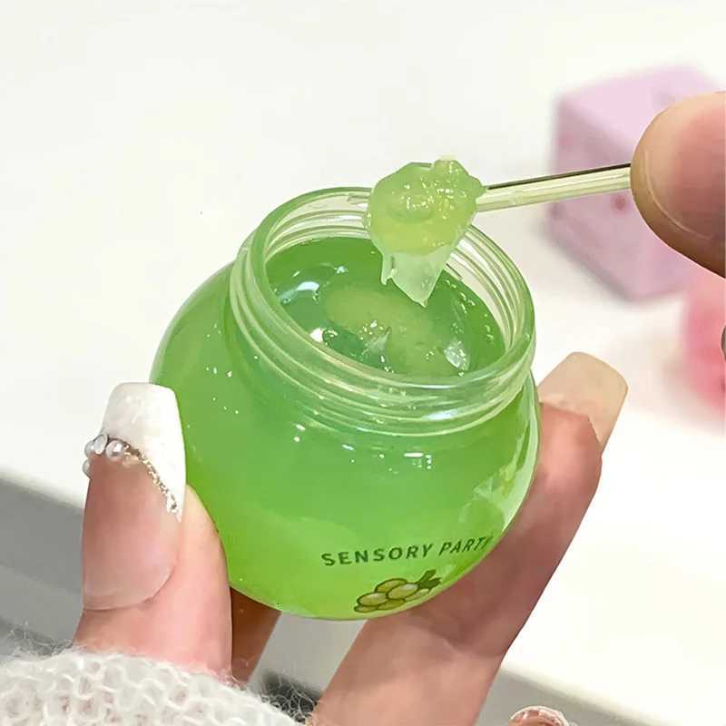 Green Grapes Clear Lip Gloss Maintenance Moisturizing Lip Balm Exfoliating Scrub Nourishing Lips Care Peach Water Gloss Lip TintXJ250724