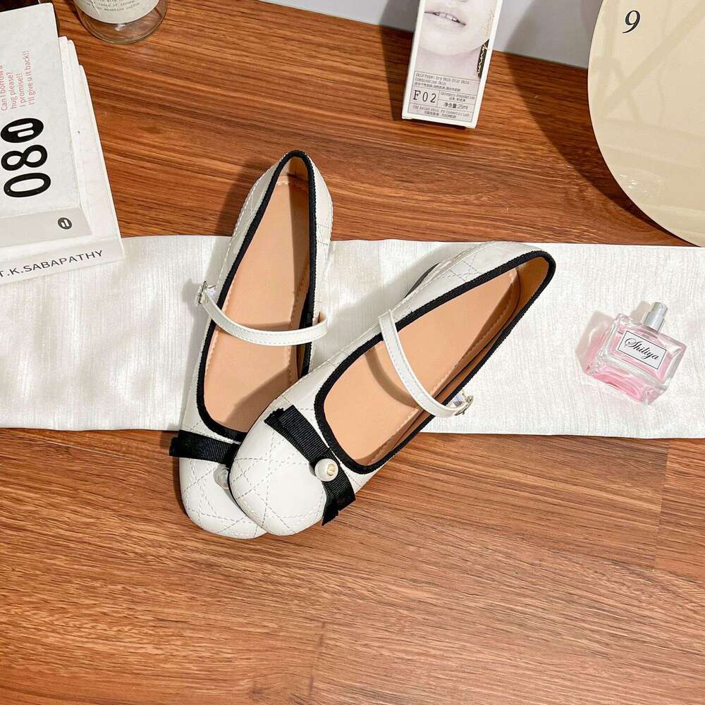 Autumn New Mary Jane for Women, Chunky Heel High Heels 2025, Outdoor Wear, High-End Feel, Elegant Color Block, Height Increasing Women's Shoes