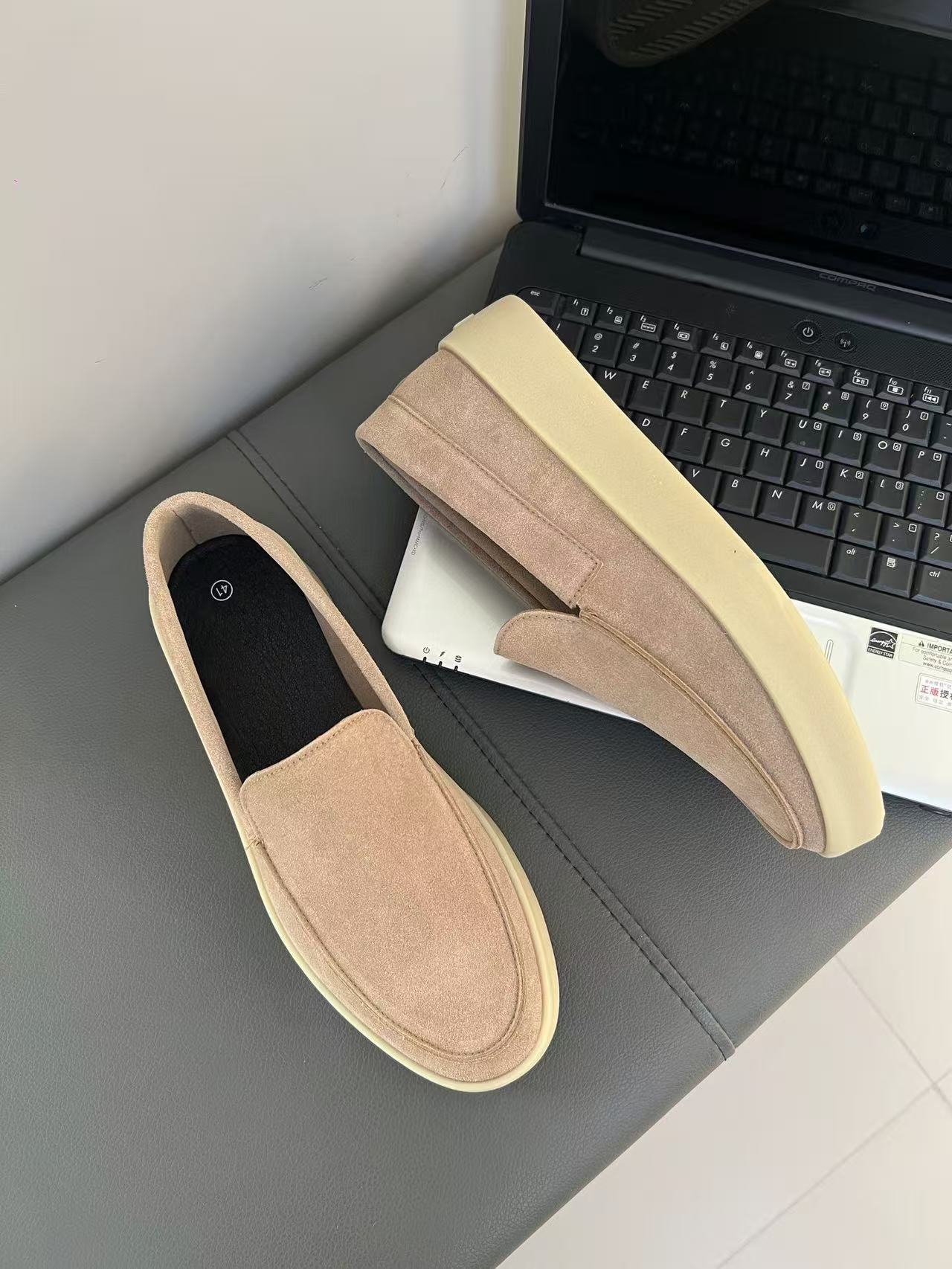 2025 New Men's Velveteen Bean Shoes Trendy One Step Stepping Set Foot Comfort Shoes Casual Men's and Women's Shoes