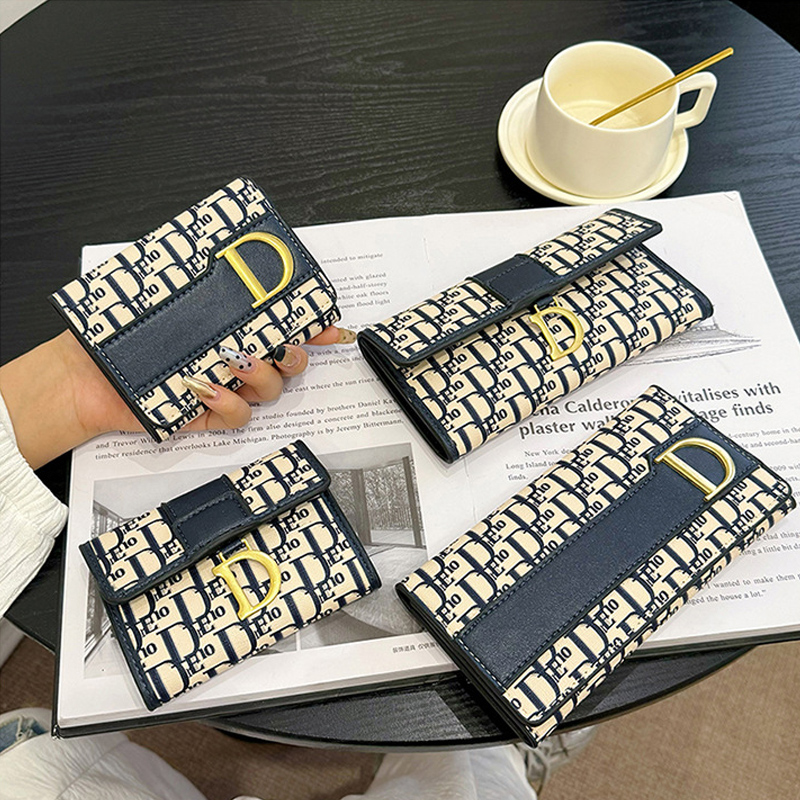 Designer Wallet Fashionable Women's Three Fold Handbag Short Wallet Coin Bag Retro Multi Slot Card Bag Mobile Phone Bag ID Bag Free Shipping