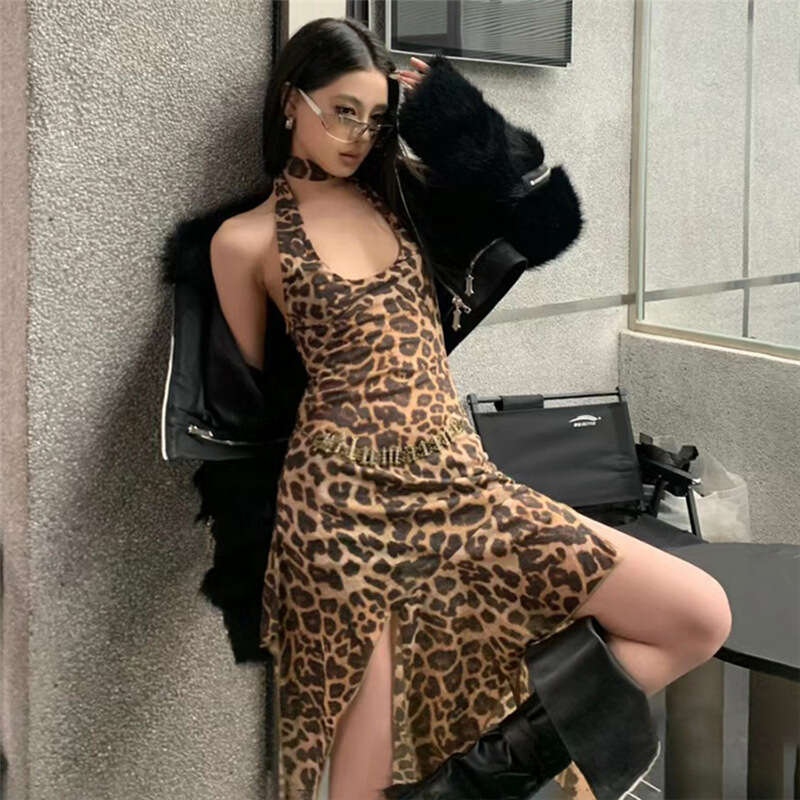 2024 Summer New Women's Solid Color Slim High Waist Street Fashion U-Neck Halter Dress 77d