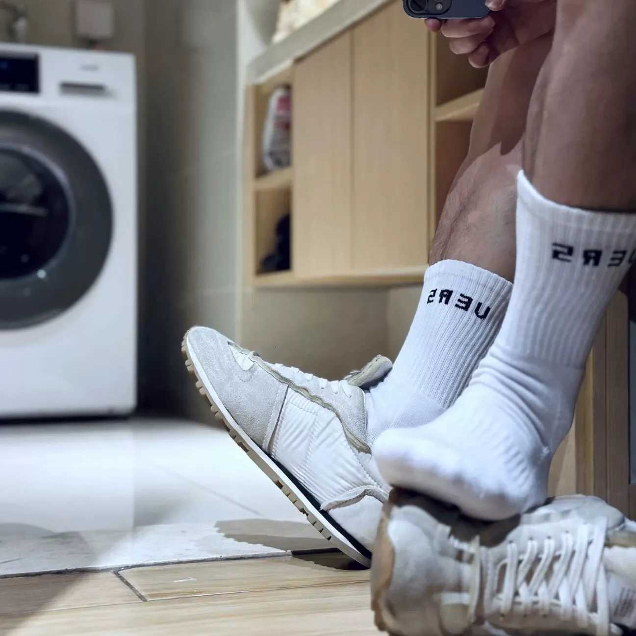 New Design Mens Socks Personality Letter Print Middle Tube Socks Top Bottom Vers Cotton Socks X250725