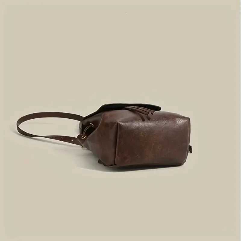 Small Drawstring Flap Backpack Wen Mini PU Leather Textured School Backpack Fi Travel Commuter Bag Girl Backpacks Y250724