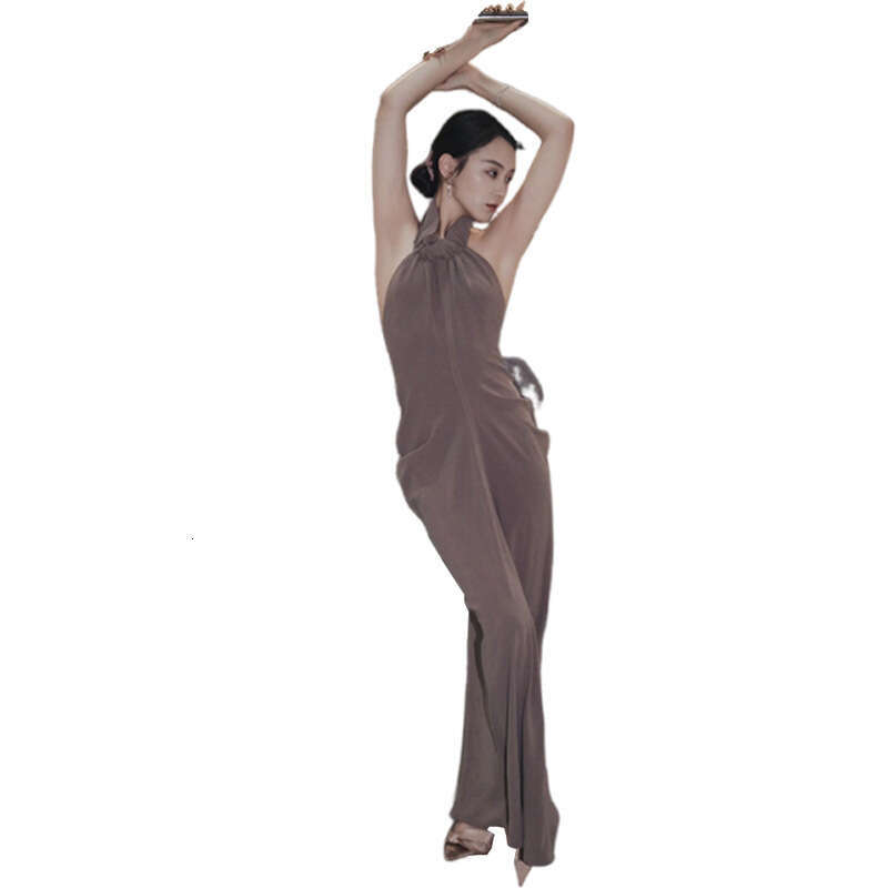 2025 Summer New Simple Solid Color Off-Shoulder Design Halter Bodycon Slim Fit Elegant Dress 6b6