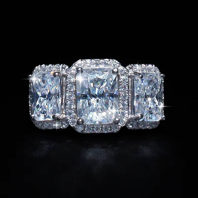 Wholesale Luxury S925 Sterling Silver Emerald Cut Three Moissanite Diamond Ring Jewelry for Women Wedding Engagement