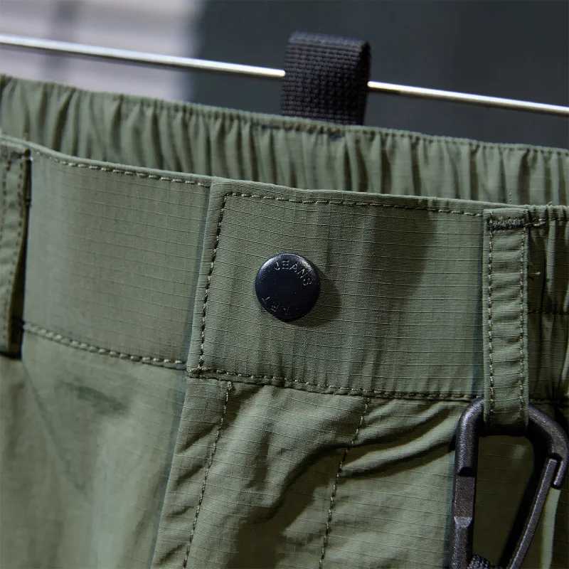 Outdoor camping| High end quick drying thin workwear shorts for mens summer loose casual versatile five quarter pants W250724