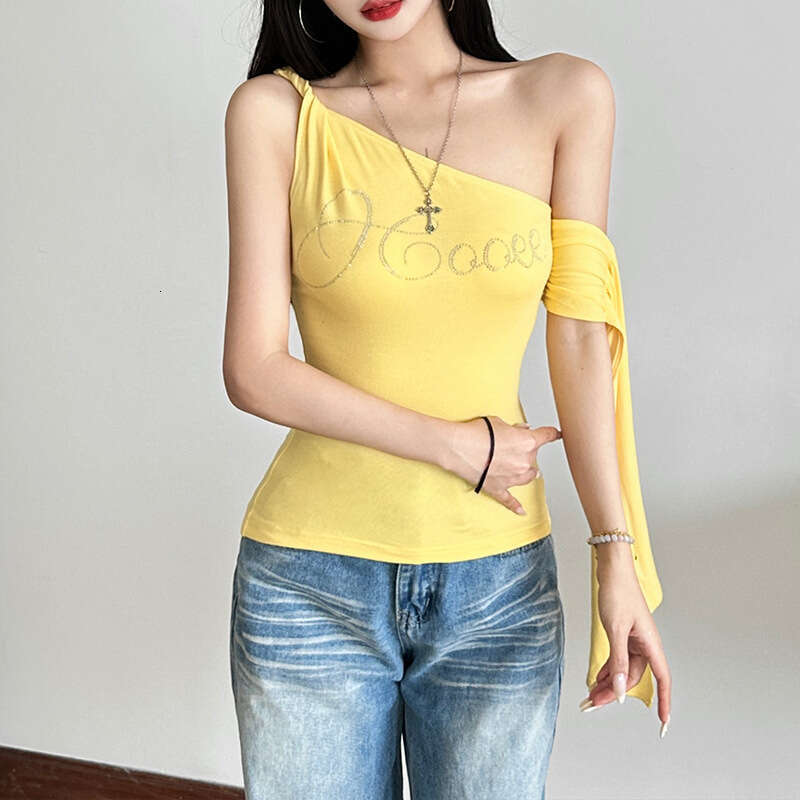 2025 Spring New Women's Fashion Solid Color Slim Fit Fashionable Asymmetrical Neck Single Shoulder Rhinestone Sleeveless Vest for Women 0f7