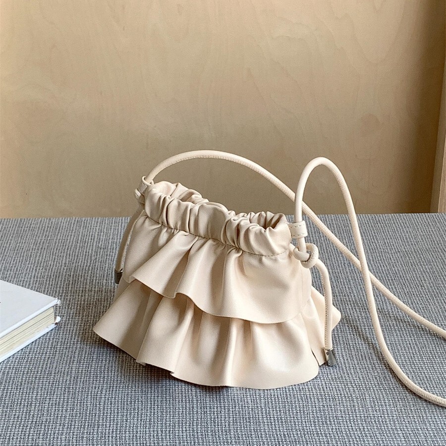 Summer women's 2025 New Women's Shoulder Bag New Ruffle Simple Personalized Trendy Soft Ruffle Crossbody Bag Summer New Women's Crossbo