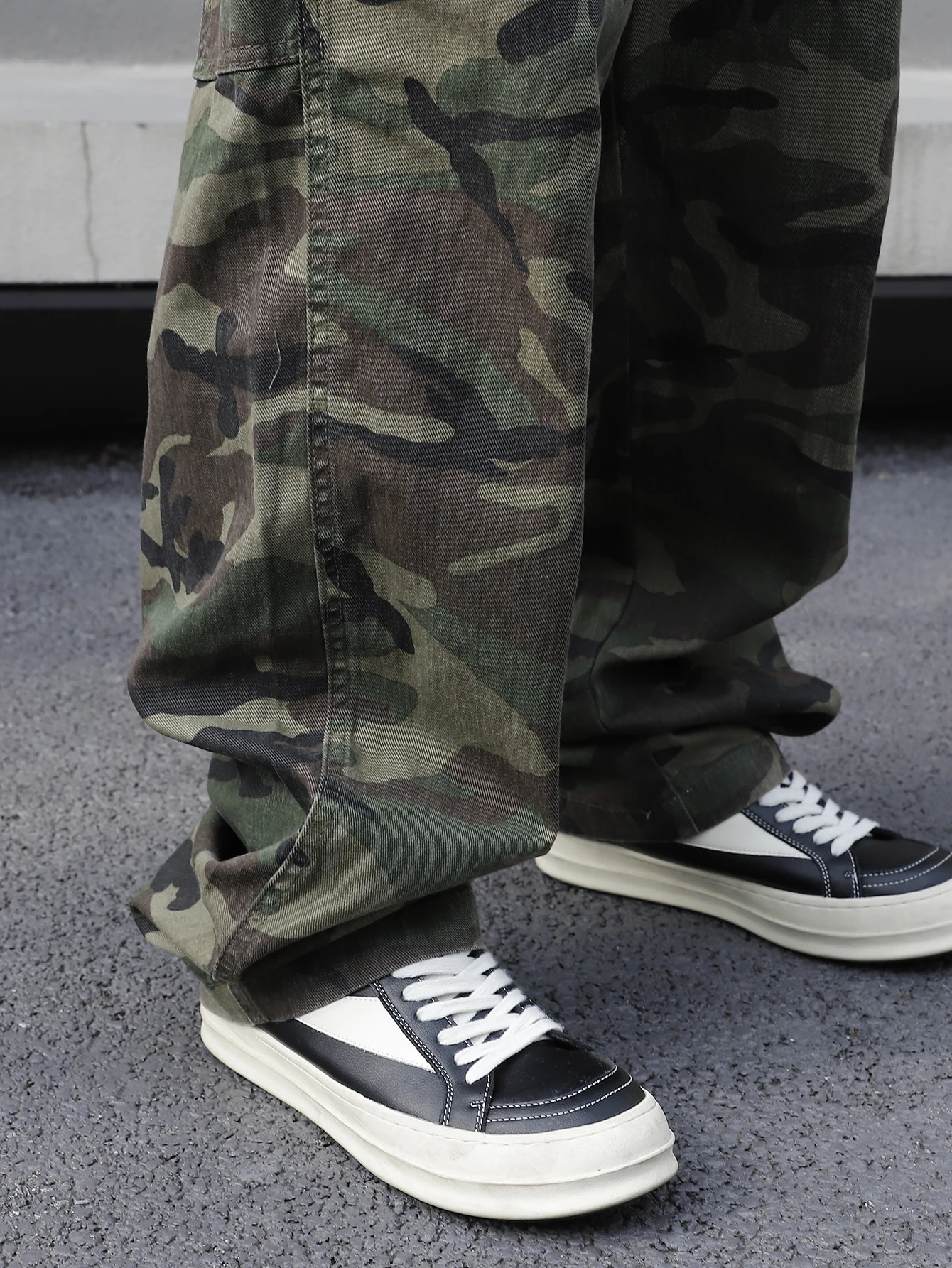 Mens MultiPocket Camouflage Printed Denim Overalls Cotton NonElastic Machine Washable Ideal for Casual Outings 250725