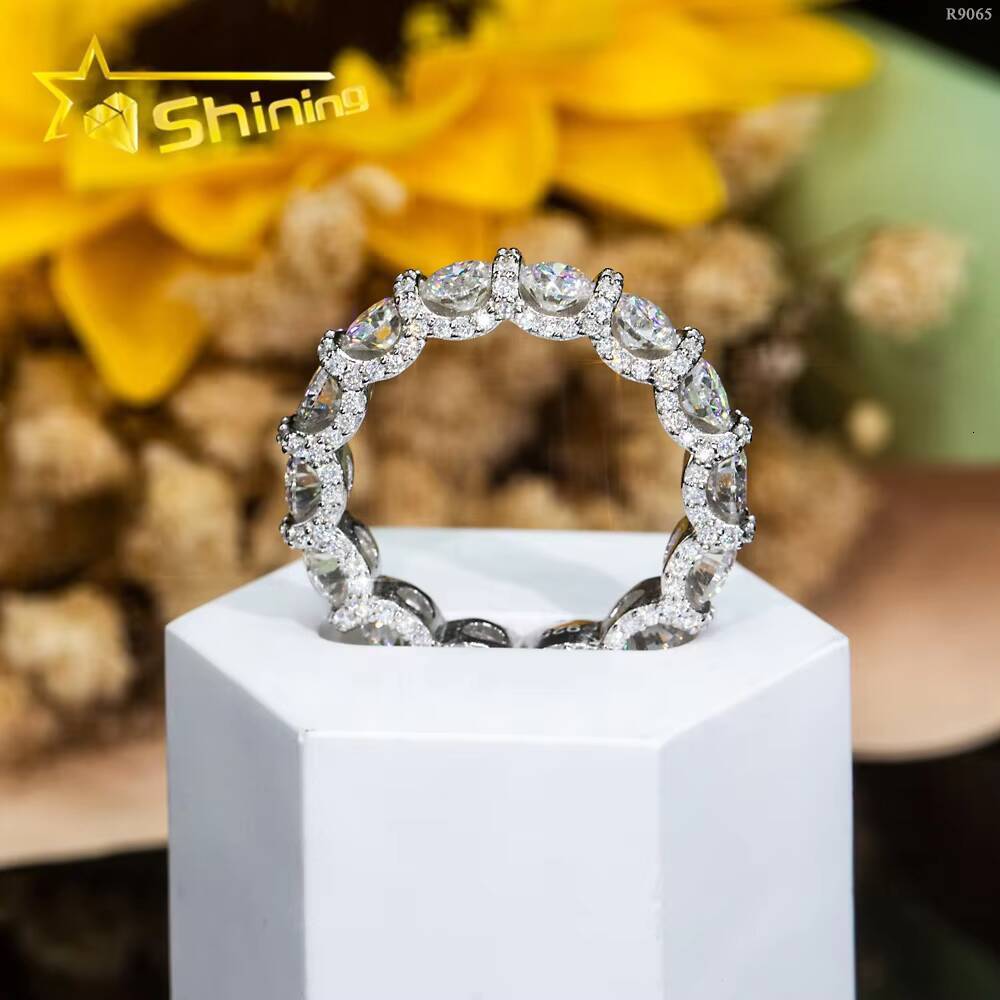 New Arrivals 925 Sterling Silver Pass Diamond Tester Round 4.25mm Side Iced Out Eternity Moissanite Ring