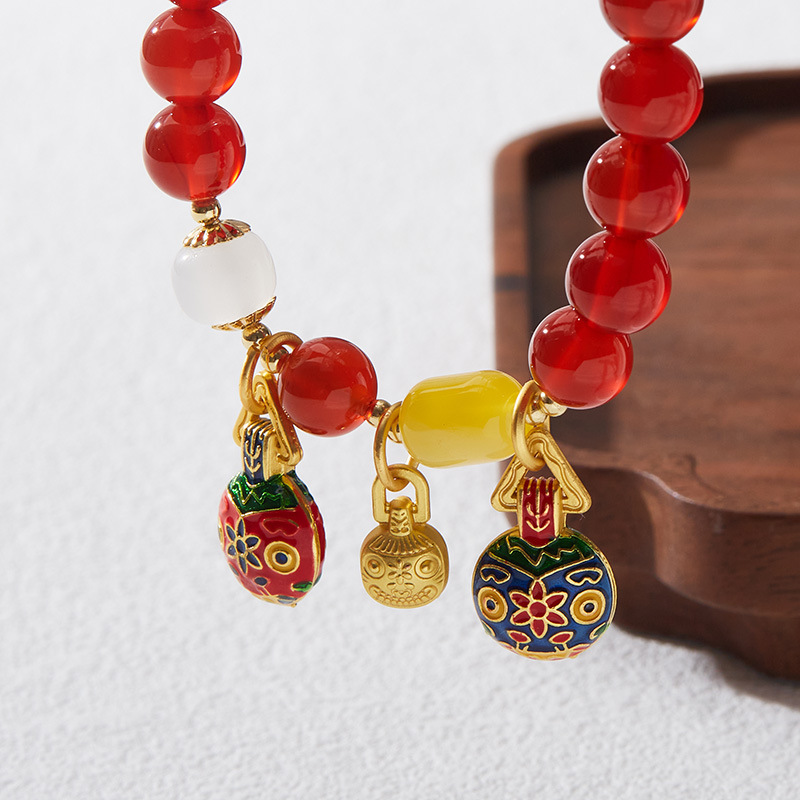 New Design Chinese Style Versatile Bracelet Natural Red Agate with Gold Devouring Beast Type II Amber Pendant for Women