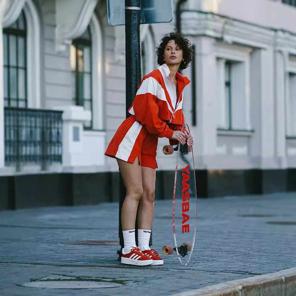 Loose Casual Womens Fashion Color-Block Long Sleeve Sports Cardigan Split Shorts Two-Piece Set Womens Outfit